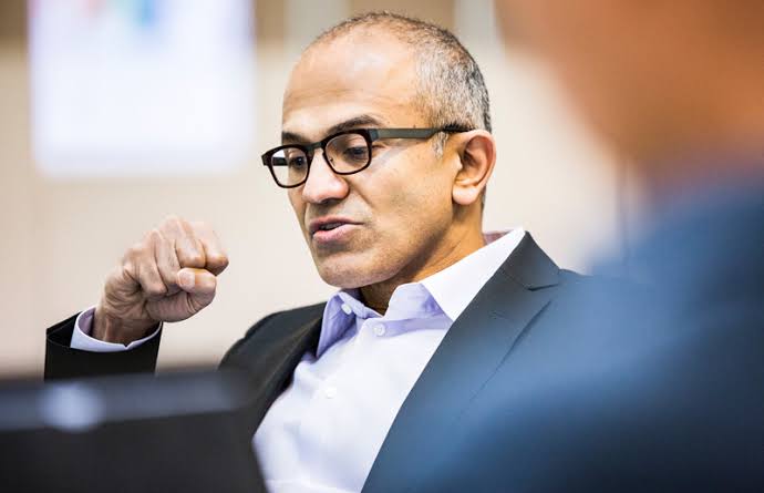 Satya Nadella o investicích a etických financích řízených umělou inteligencí